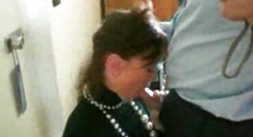 sex ngọc thảo Quan hệ hentaiz ko che tình dục trên đi văng.